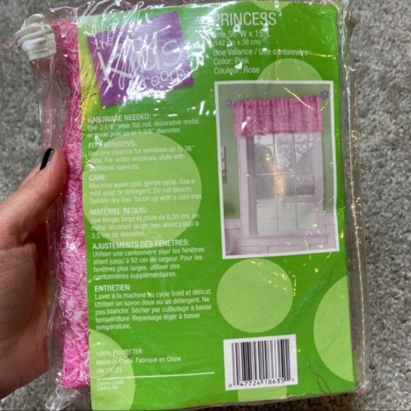 NWT Kids pink window valence - Picture 3 of 5